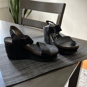 Black OTBT gently worn